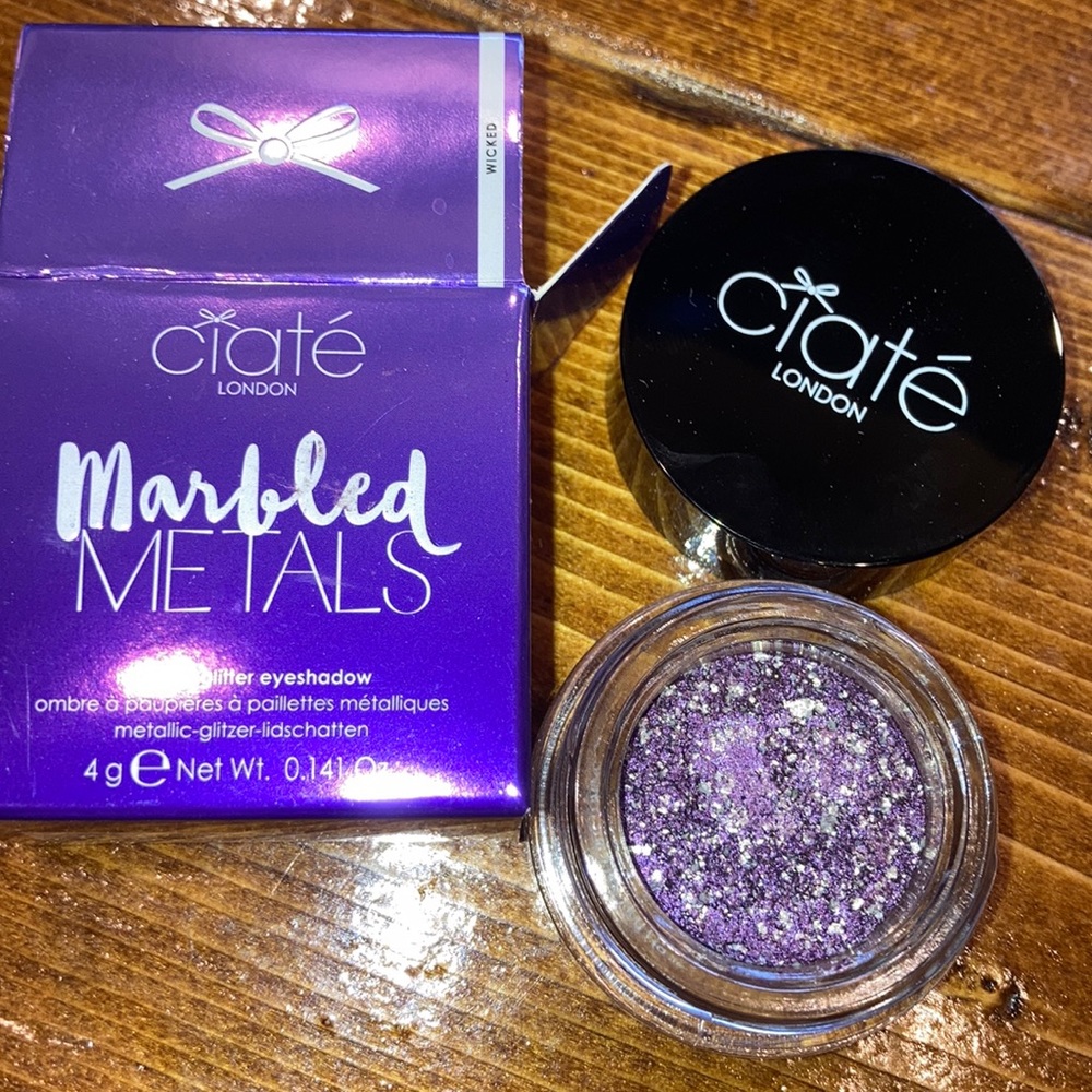 Marbled Metals Metallic Glitter Eyeshadow
